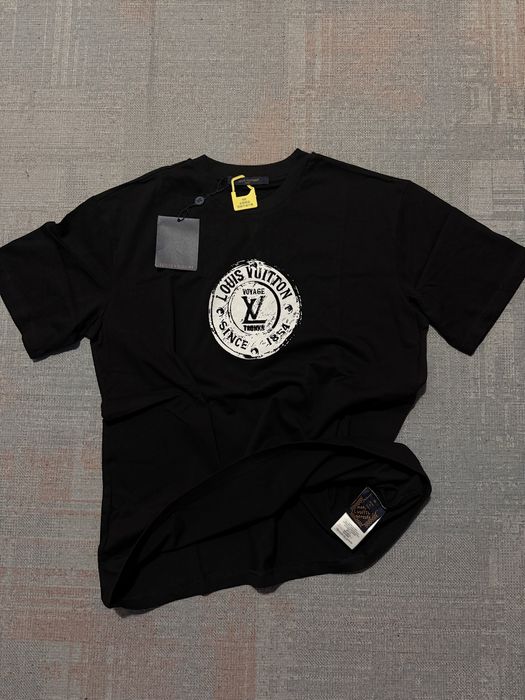 T-shirt LV preto