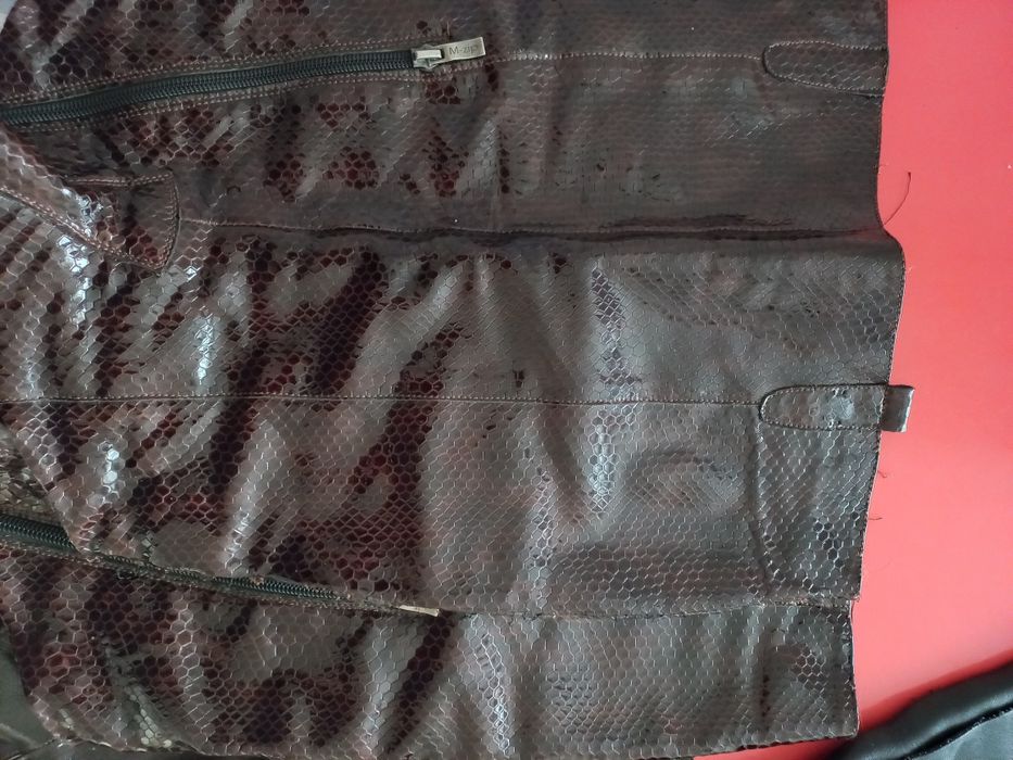 Куски кожи для пошива или рукоделия