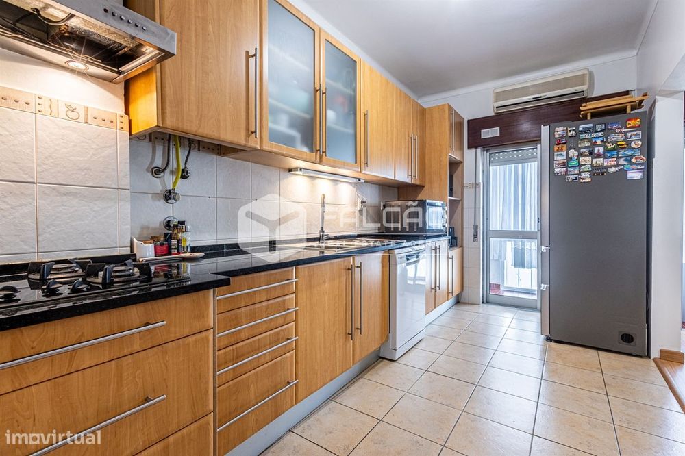 Apartamento T2 Venda em Santarém (Marvila), Santa Iria da Ribeira de S — União de Freguesias da cidade de Santarém, Santarém