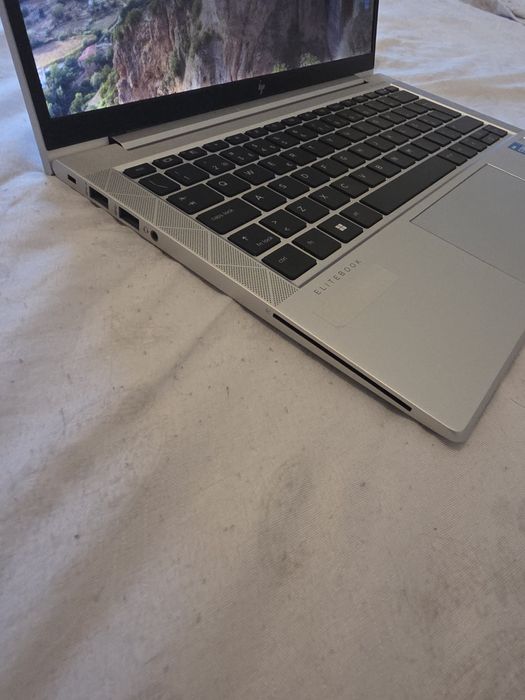 Hp Elitebook 830 G8 - I5 1145g7, 16Gb Ram, Ssd Nvme,13.3" Fhd
