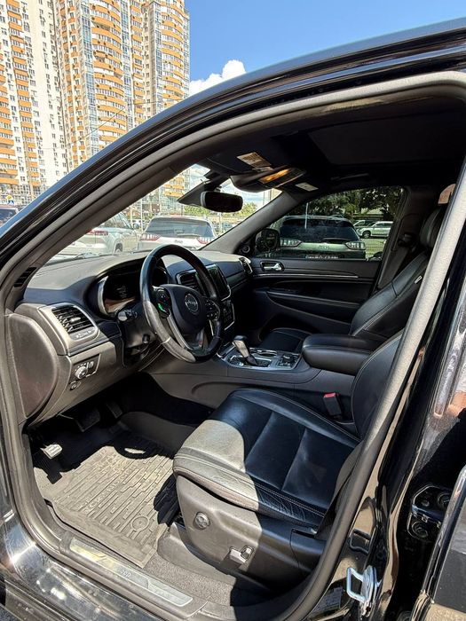 Оренда Jeep Grand Cherokee/ прокат джипа/ Прокат авто Київ/ оренда кросовера