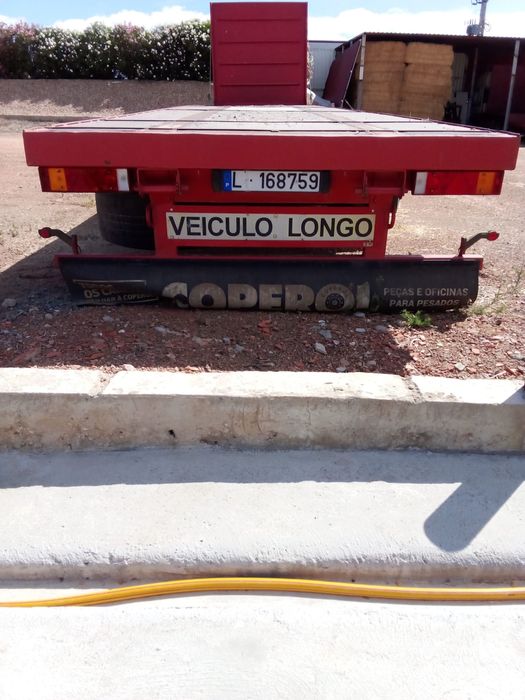 Semi-reboque estrado com 13,60m