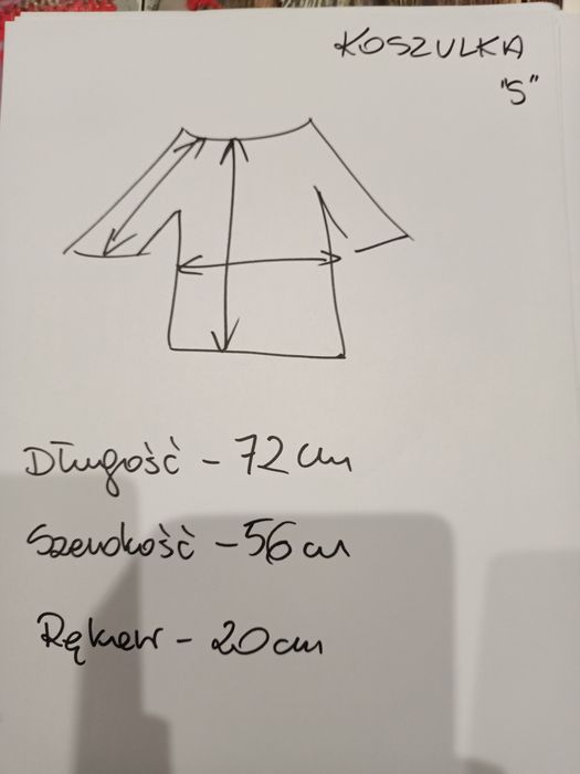 T-shirt czarny ze wzorem