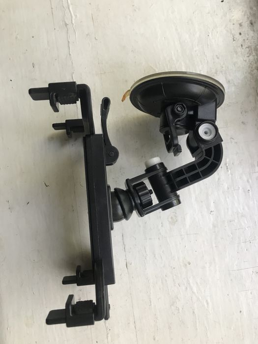 Автомобільний тримач