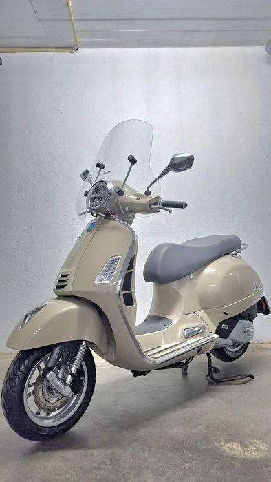 Vespa GTS 125 cc