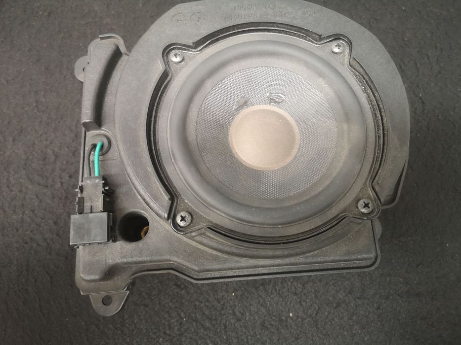 Coluna de som SUBWOOFER original porta traseira esquerda B&O Audi A8 S8 D3 4e 2005- EPC