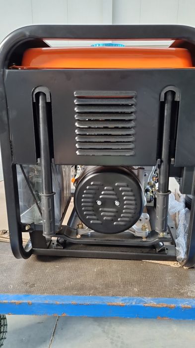 Agregat prądotwórczy 3 fazowy generator  Diesel 5,5Kw, VÖGLER GmBh ATS