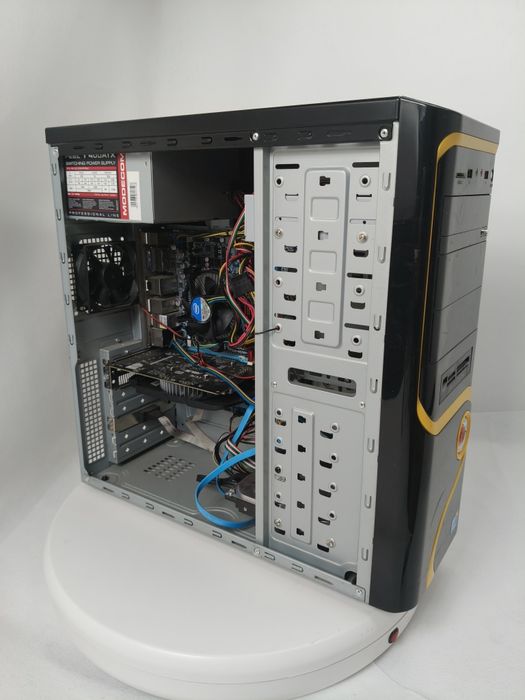 Komputer do Robloxa, Minecrafta,GTX 1050, 8 GB,SSD,Win 10 Pro