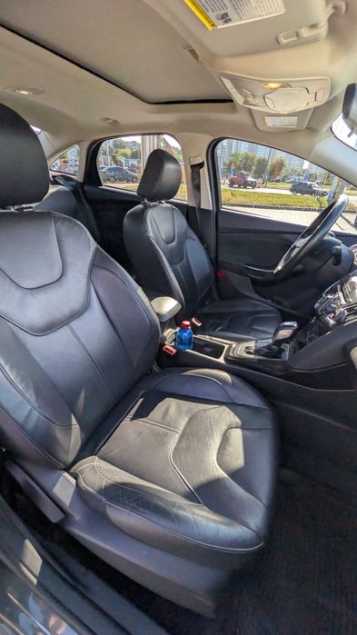 Ford Focus 2.0 Ti-VCT GDI бензин. 2015 року. у хорошому стані