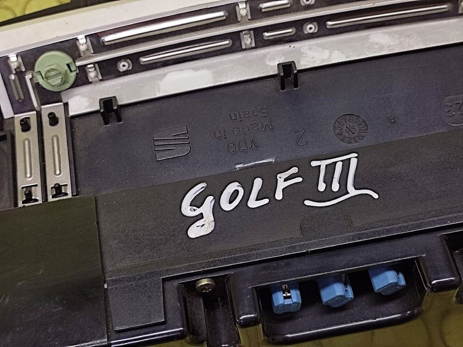 vw golf iii licznik 87001323