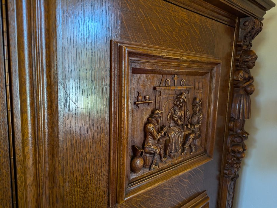 Kredens komoda antyk z Holandii