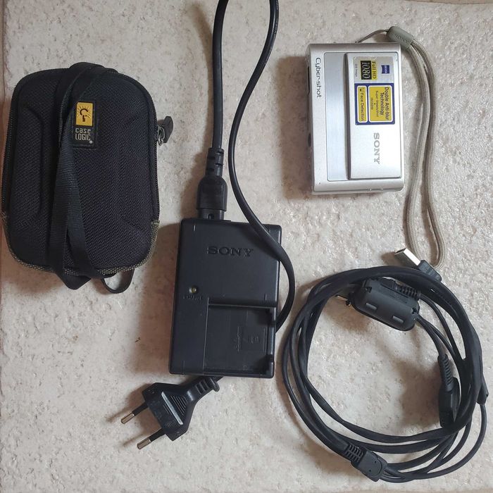 Sony Cyber-shot DSC-T20