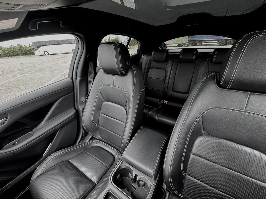 Jaguar I-Pace SE