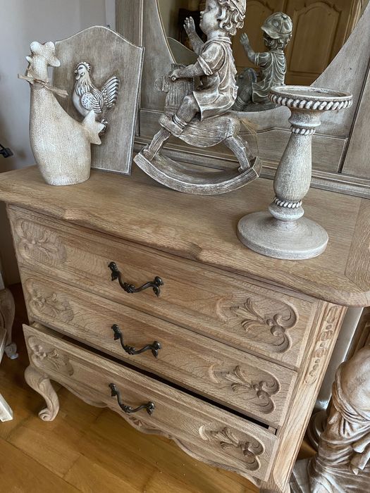 Komoda  z szufladami , drewniana