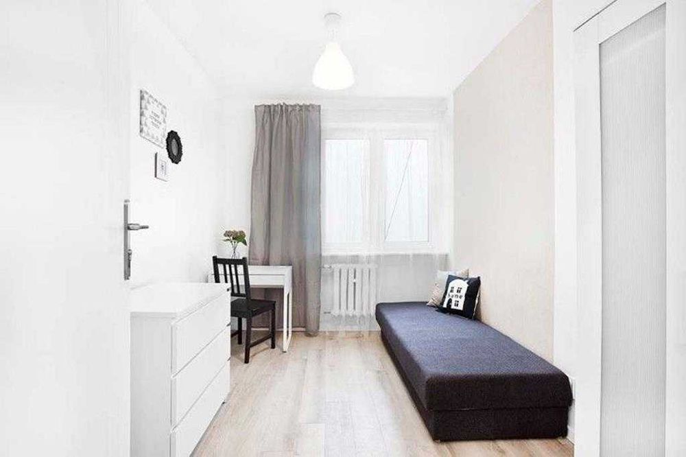 Pok. 1-os z prywatną lodówką ul. Beniowskiego Gdynia Grabówek od zaraz