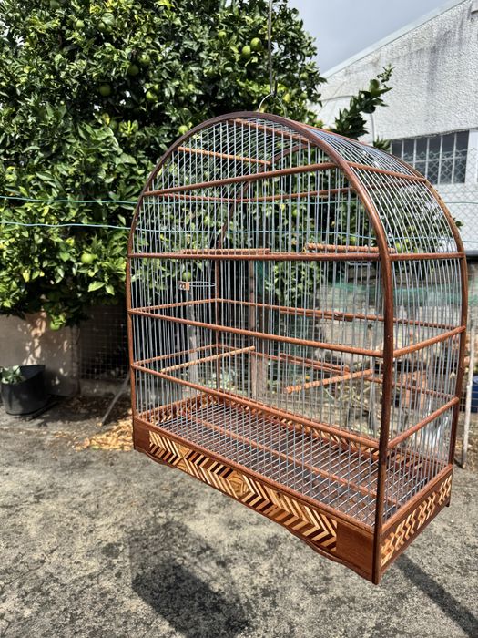 Gaiola brasileira N5 52 altura x 49 comprimento X 22 largura