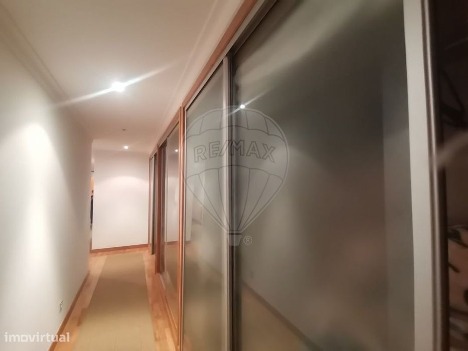 Apartamento T4 para venda