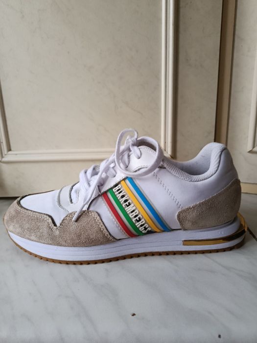 Продам кросівки жіночі Bikkembergs