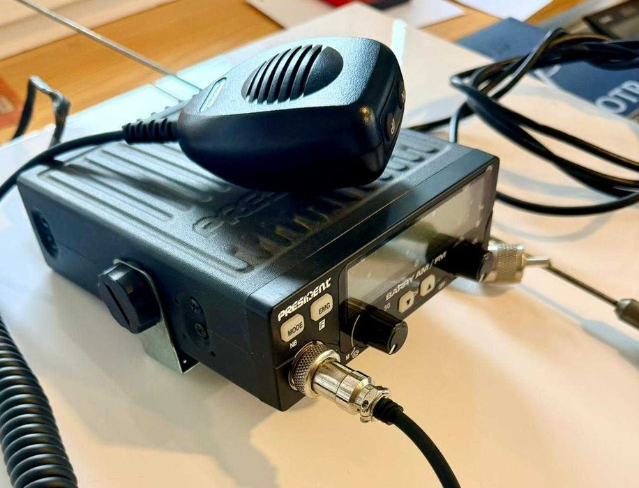 CB radio President Barry AM/FM z anteną