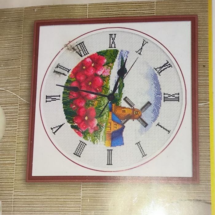 Набори вишивки хрестиком і бісером