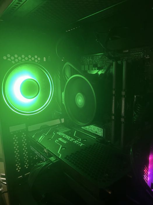 Pc gaming em bom estado