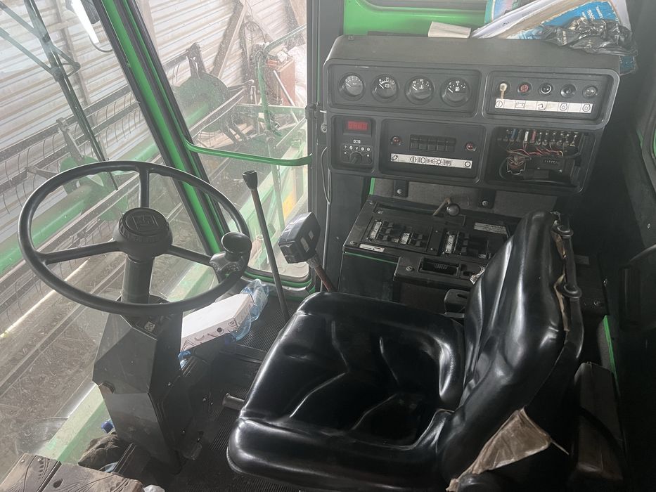 Комбай Дон 1500 б
