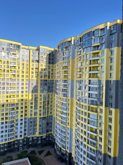 Стильна, світла квартира  в новому ЖК. Медовий. Держ.програми: так