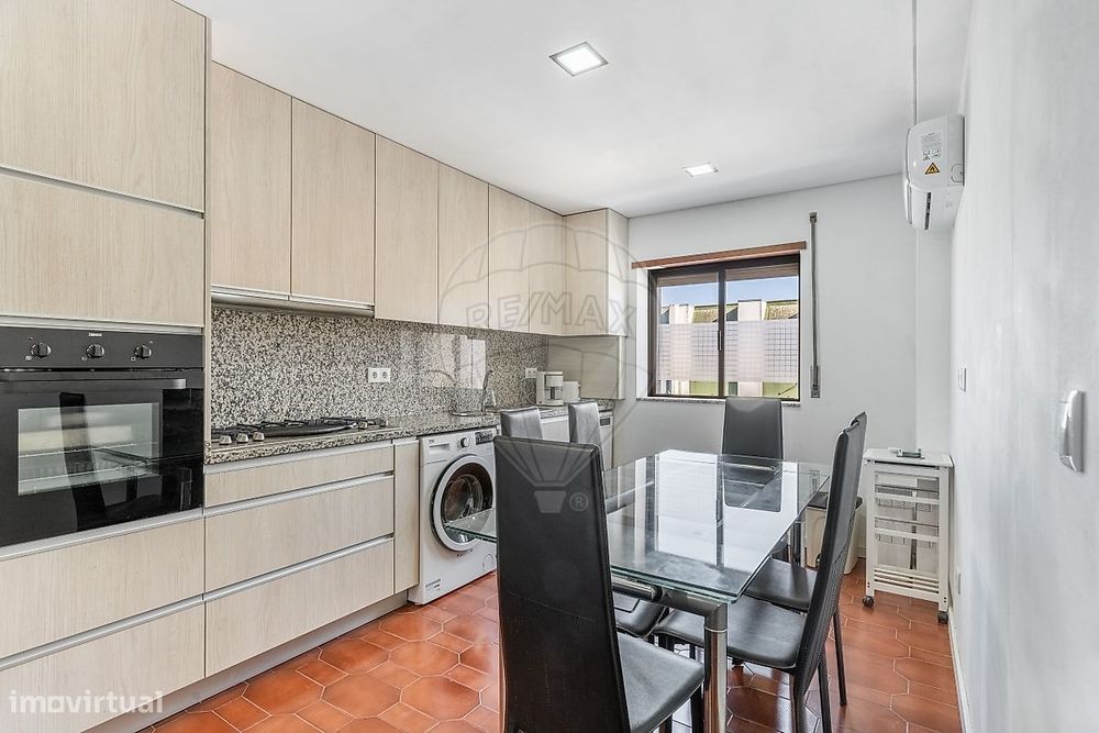 Apartamento T4 para venda