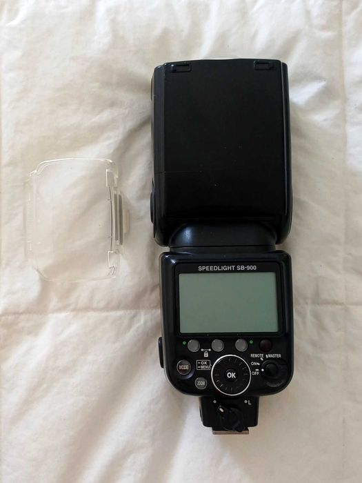 Flash Nikon SB-900 - COMO NOVO - INCRÍVEL