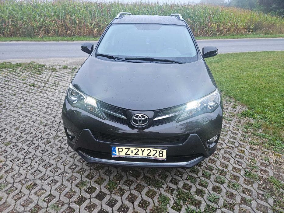 Samochód osobowy w dobrym stanie Toyota Rav-4 Gorzkie Pole • OLX.pl