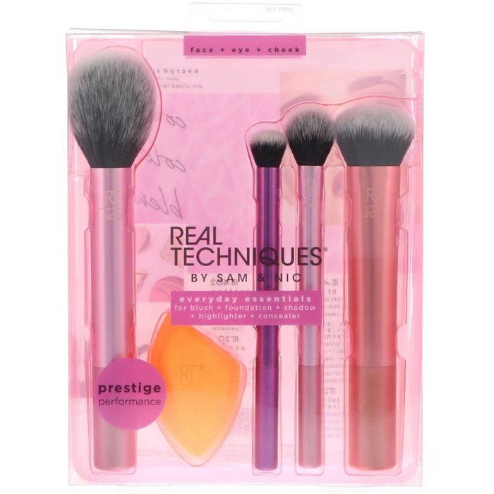 Кисти для макияжа real techniques everyday набір  для макіяжу оригінал