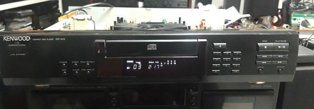 Kenwood DPF - 1010 Leitor CDs