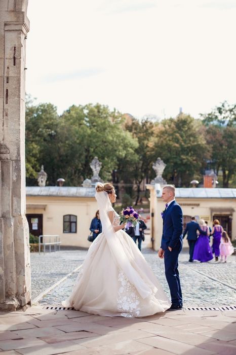 Весільна сукня