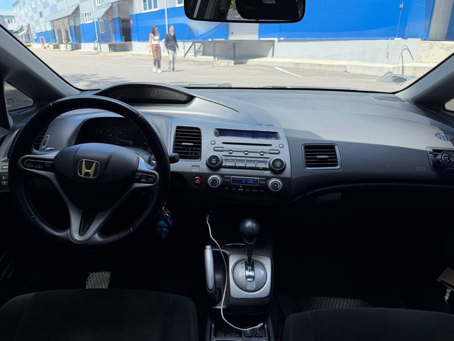 Продам Honda Civic 4D 2008 газ/бенз