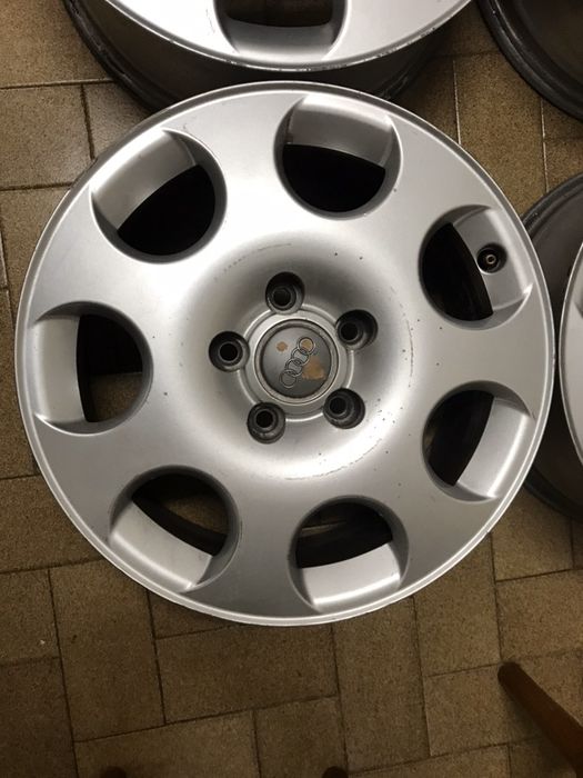 Vendo Jantes audi 16