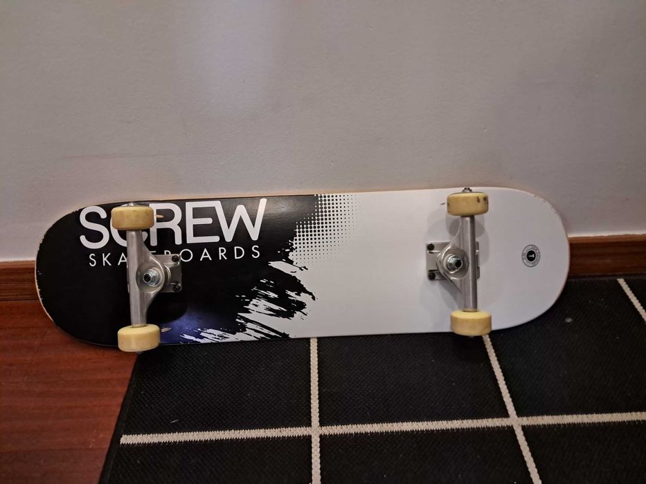 Street Skate Screw 8.25" — Ótimo Estado