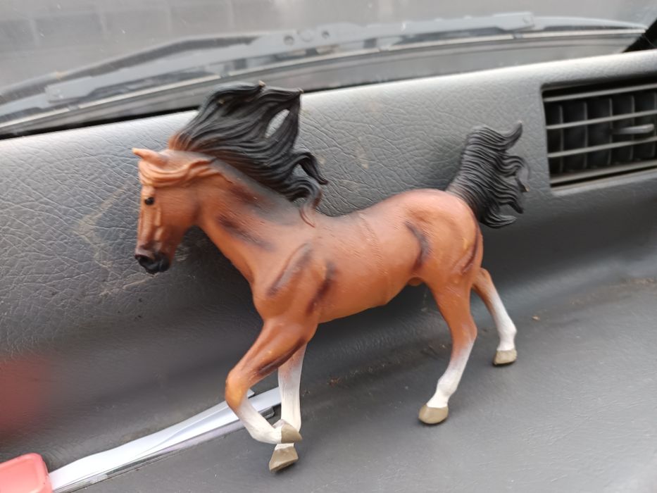 Duża Figurka Konika konik konik