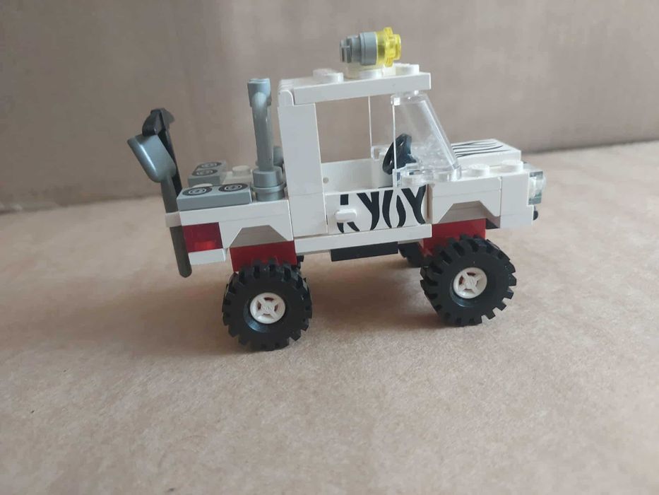 Lego 6672 Safari Off-Road Vehicle