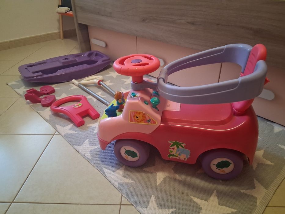 Carrinho "O meu primeiro veiculo"