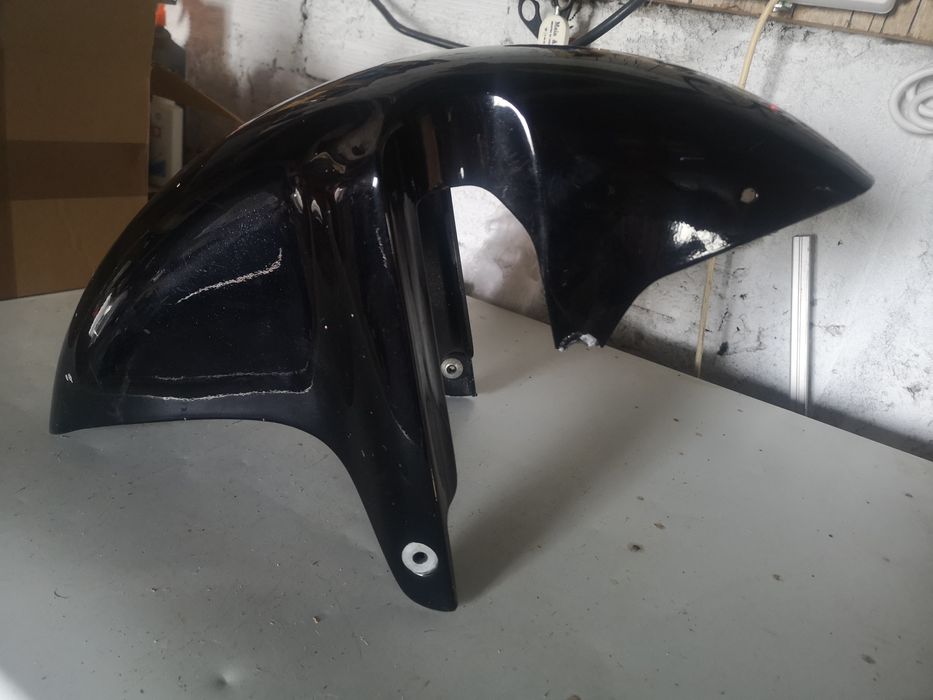Guarda lamas dianteiro oriunda GSXR 96'97'98'
