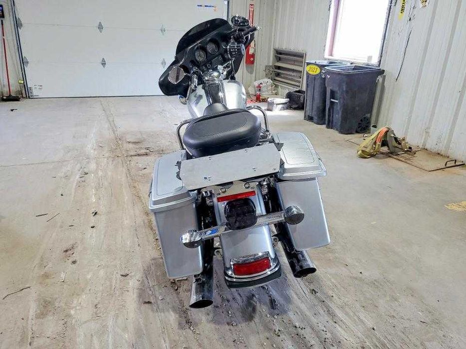 2012 Harley-Davidson FLHTC ELECTRA Glide CLASSIC