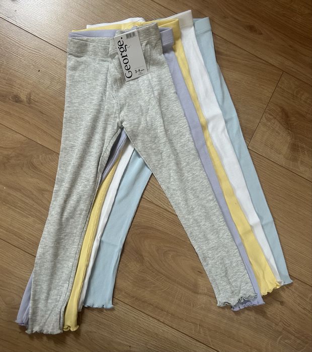 Prążkowane legginsy dziewczęce George. 5 szt.