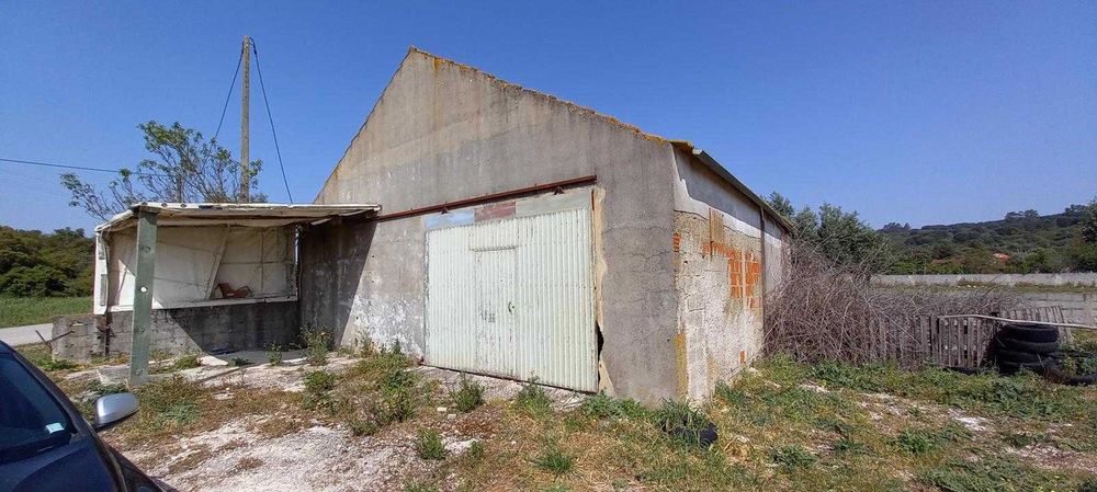 Terreno / Armazém