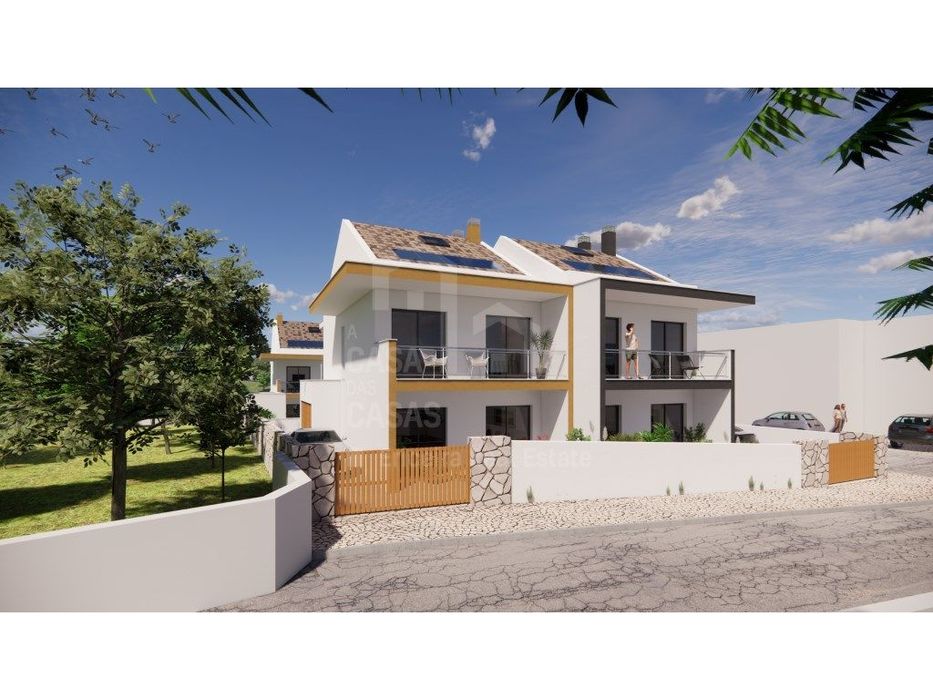 Vende Moradia T2+1 - Ericeira 4.6km, A Casa das Casas