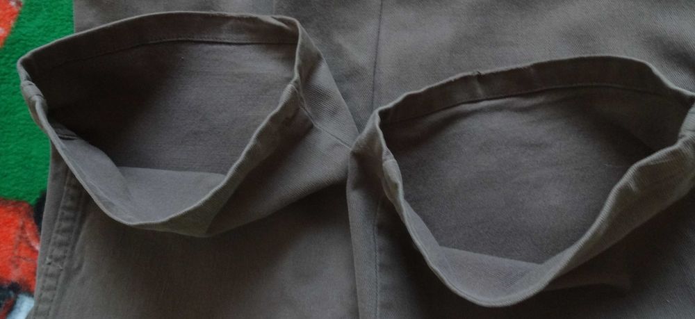 Wrangler TEXAS STRETCH - niewiele używane; (w pasie 86 cm) W 34, L 34