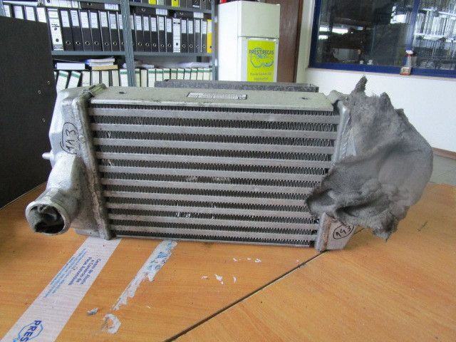 Radiador do intercooler CHRYSLER Grand Voyager IV Van (RG)