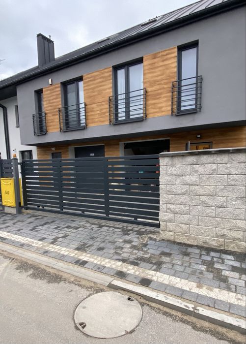 Brama przesuwna palisadowa 4m