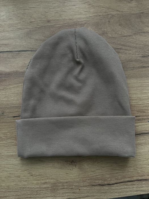 Czapki  typu Beanie