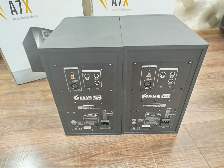 ADAM A7X ペア adam a7x - Купити студійне обладнання - Ціна на OLX.ua