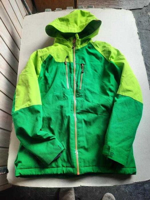 Мембранная куртка германия